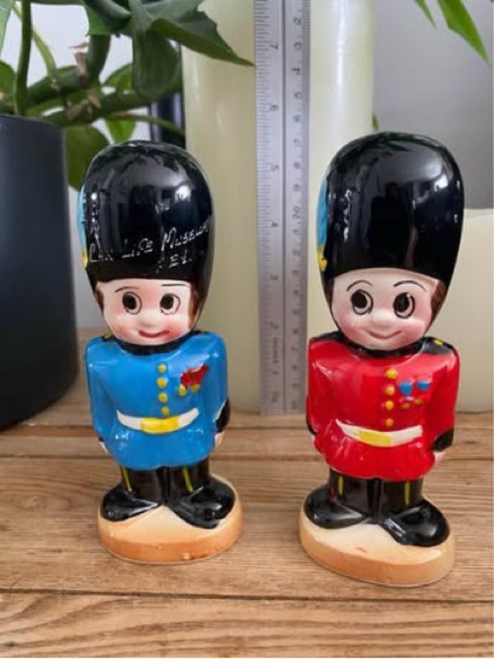 Vintage Royal Guard Soldiers Salt & Pepper Shakers - PEI Souvenir Set Japan